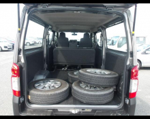 Nissan NV350 2017