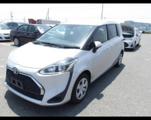 Toyota Sienta 2019