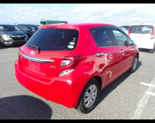 Toyota Vitz 2015