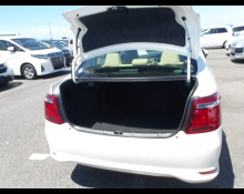 Toyota Corolla Axio 2018
