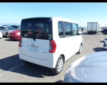 Daihatsu Tanto 2019