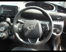 Toyota Sienta 2018