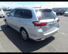 Toyota Corolla Fielder 2018