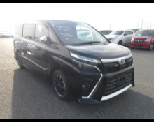 Toyota Voxy 2019