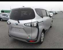 Toyota Sienta 2021