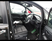 Toyota Voxy 2019