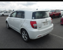 Toyota IST 2009