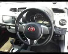 Toyota Vitz 2013