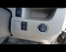 Toyota Noah 2013
