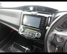 Toyota Corolla Fielder 2015