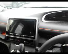 Toyota Sienta 2021