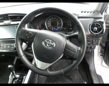 Toyota Corolla Axio 2018