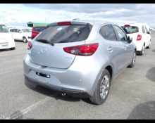 Mazda Mazda2 2021