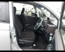 Toyota Spade 2019