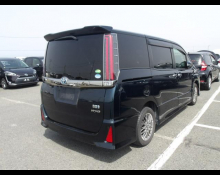 Toyota Noah 2018