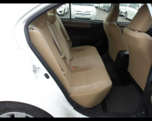 Toyota Corolla Axio 2013