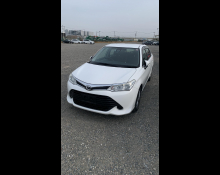 Toyota Corolla Axio 2015
