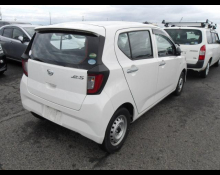 Daihatsu Mira e:S 2019