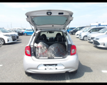 Nissan March 2022