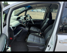 Toyota Voxy 2014