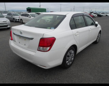 Toyota Corolla Axio 2013