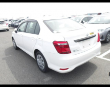 Toyota Corolla Axio 2018