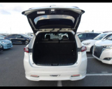 Toyota Harrier Hybrid 2019