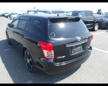 Toyota Corolla Fielder 2011