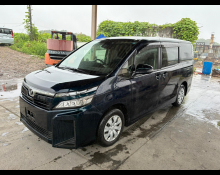 Toyota Voxy 2019