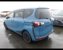 Toyota Sienta 2021
