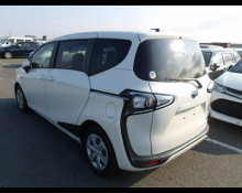 Toyota Sienta 2018
