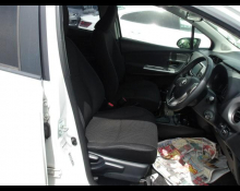 Toyota Vitz 2015