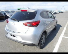 Mazda Mazda2 2020