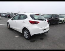 Mazda Mazda2 2020