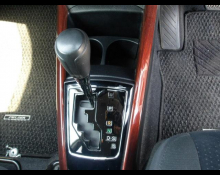 Toyota Corolla Fielder 2015