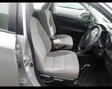 Toyota Corolla Axio 2016