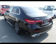 Mercedes-Benz C-Class 2022