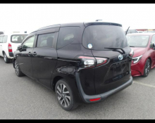 Toyota Sienta 2018