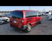 Mercedes Benz V-Class 2011