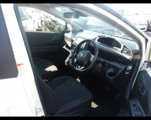 Toyota Sienta 2021