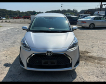 Toyota Sienta 2021