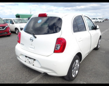 Nissan March 2022