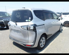 Toyota Sienta 2019