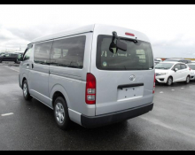 Toyota Hiace Wagon 2020
