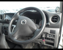 Nissan NV350 2021