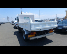 Isuzu Forward 2009