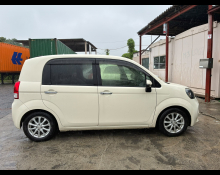 Toyota Porte 2019