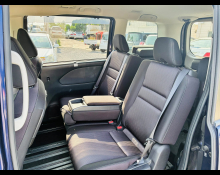 Nissan Serena 2018
