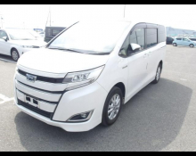 Toyota Noah 2018