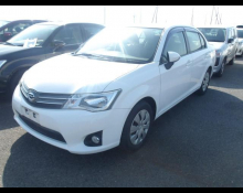 Toyota Corolla Axio 2014